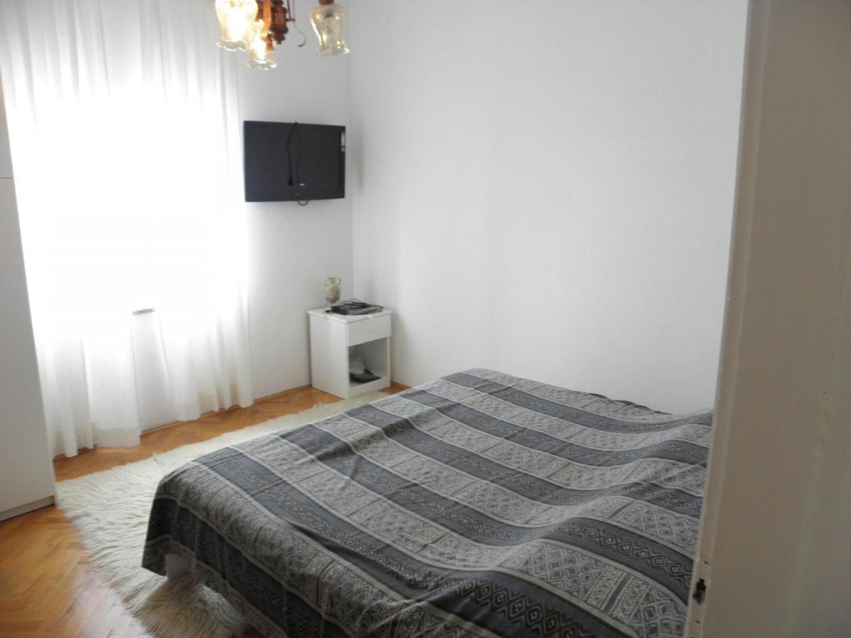 Apartments Neda - 5 M From Sea Lukovo Šugarje Esterno foto